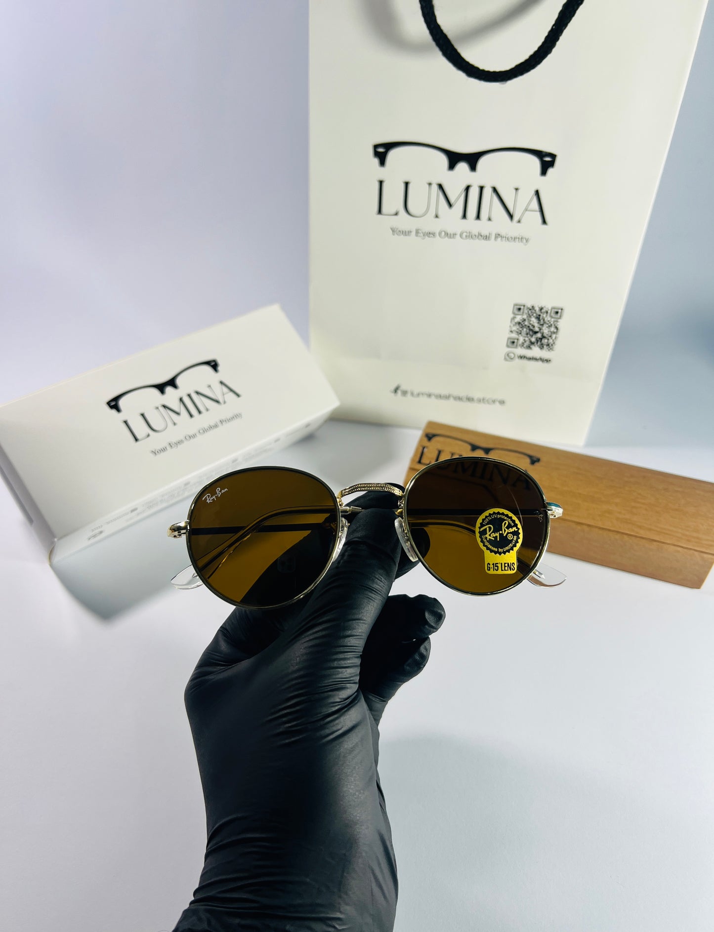 Gold Ray-Ban Round Metal Sunglasses