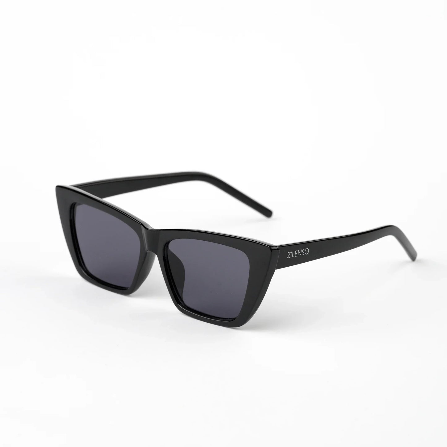 DINANA BLACK